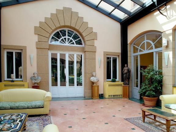 Hotel Villa Vecchia モンテ・ポルツィオ・カトーネ エクステリア 写真